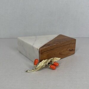 Sarah Coventry "Bittersweet" Faux Coral Pin, Circa 1960's lot B6